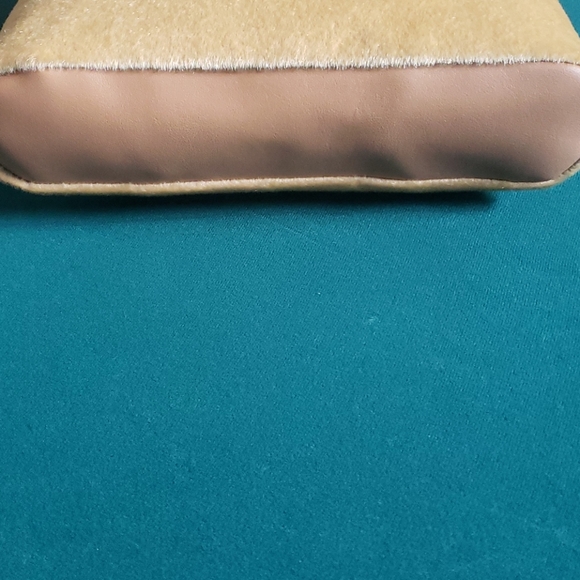 Purse - Picture 4 of 4